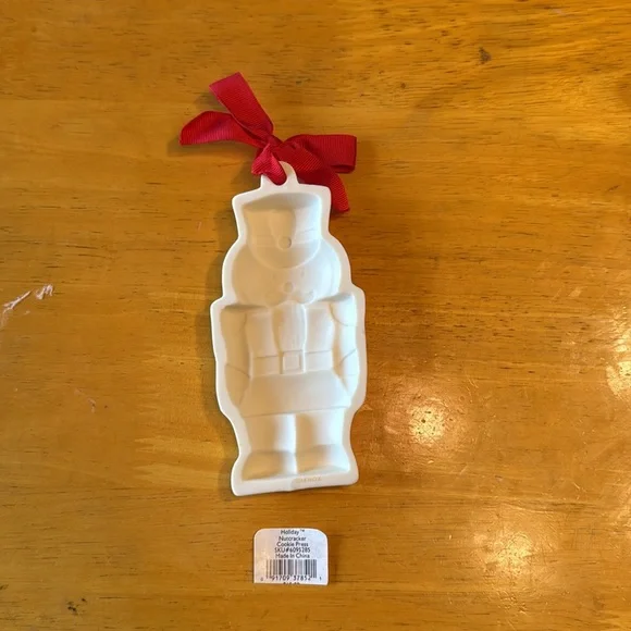 Lenox Holiday Nutcracker Cookie Press. New in package - Picture 4 of 7